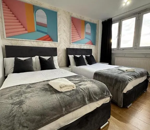 Comfortable Family Apartment Near Central London